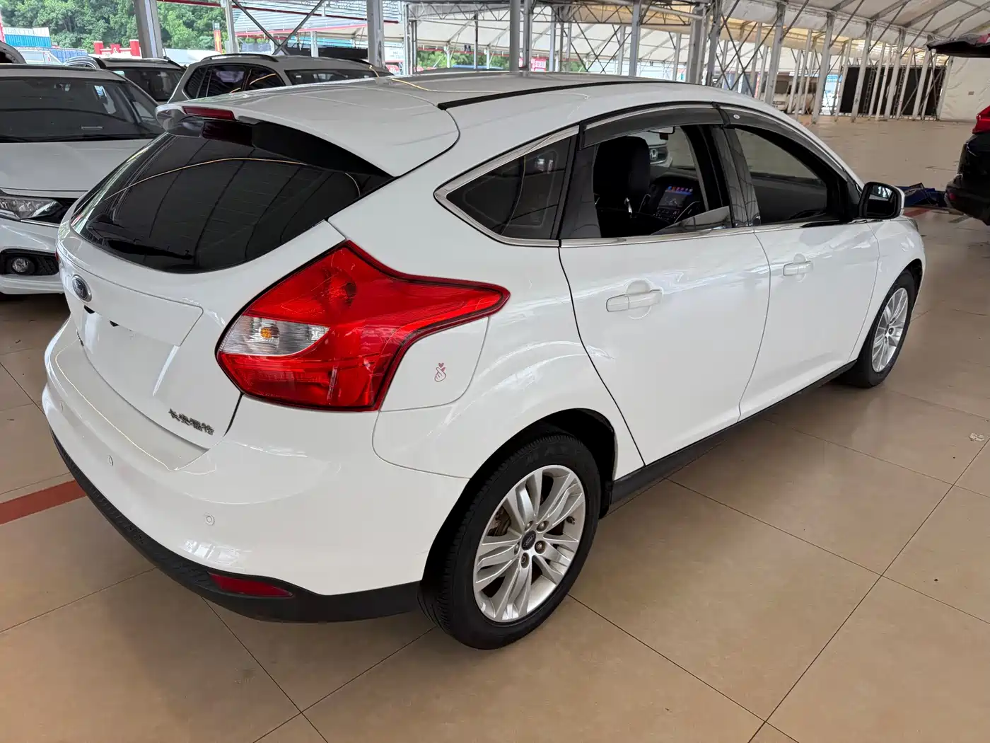 Ford Focus 2014 2012 Hatchback 1.6L Automatic Comfort