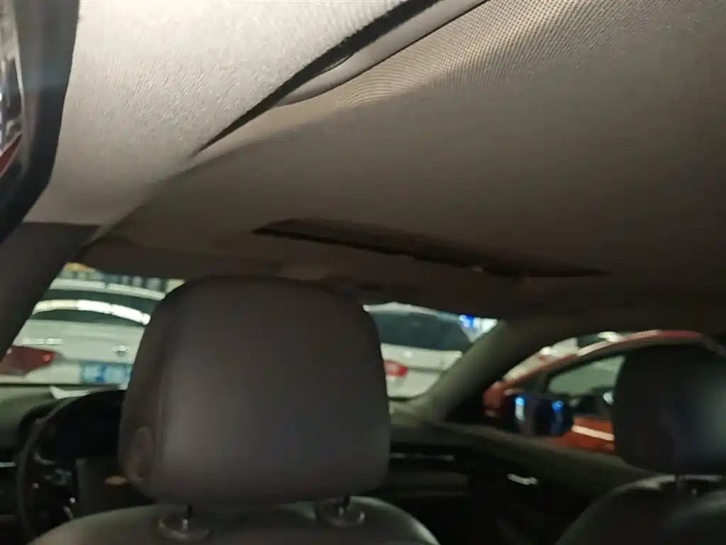 Chevrolet Malibu 2013 2.0L Automatic Luxury Edition фото 18