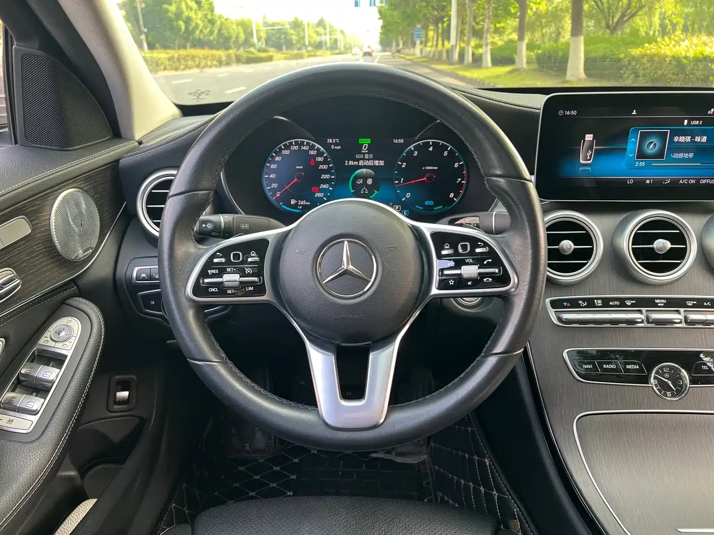 Mercedes-Benz C-Class 2019 C 260 L 4MATIC фото 13