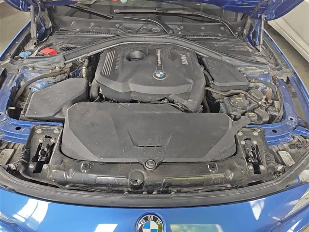 BMW 3 Series 2019 320i M Sport Package фото 16