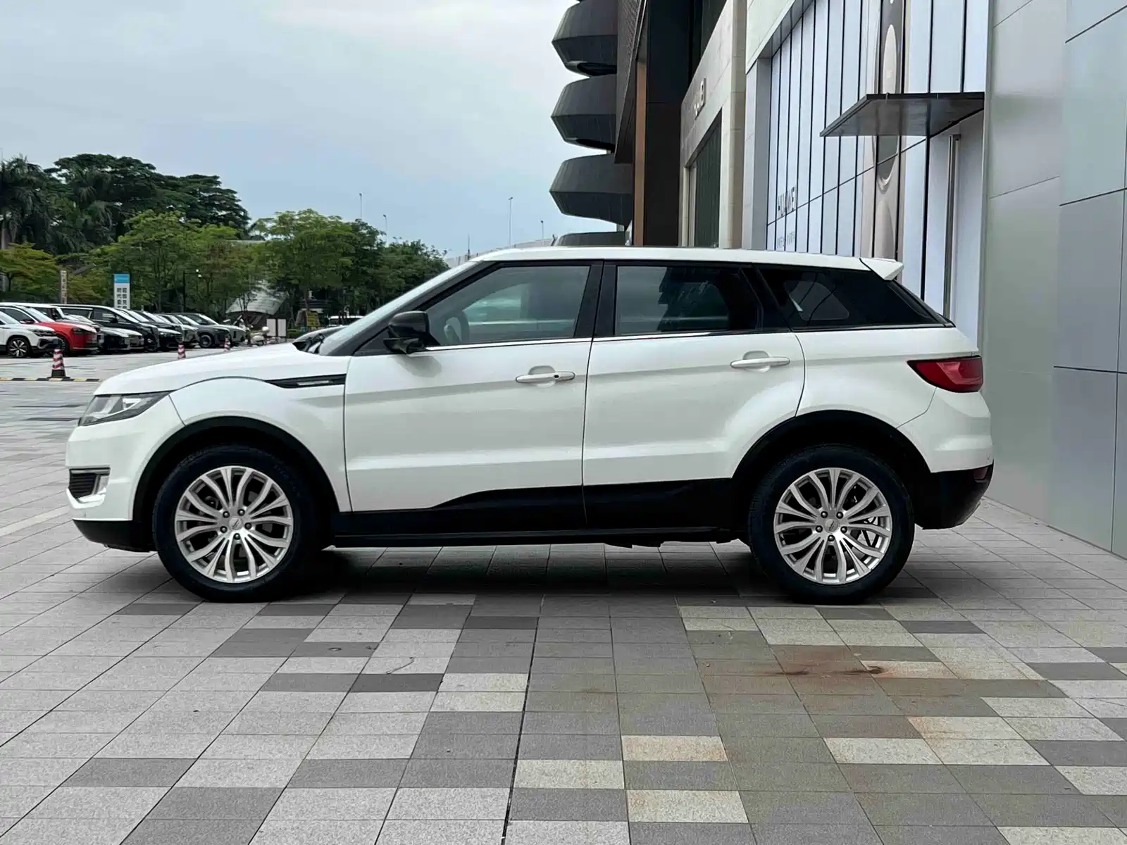 Фото 8 - Landwind X7