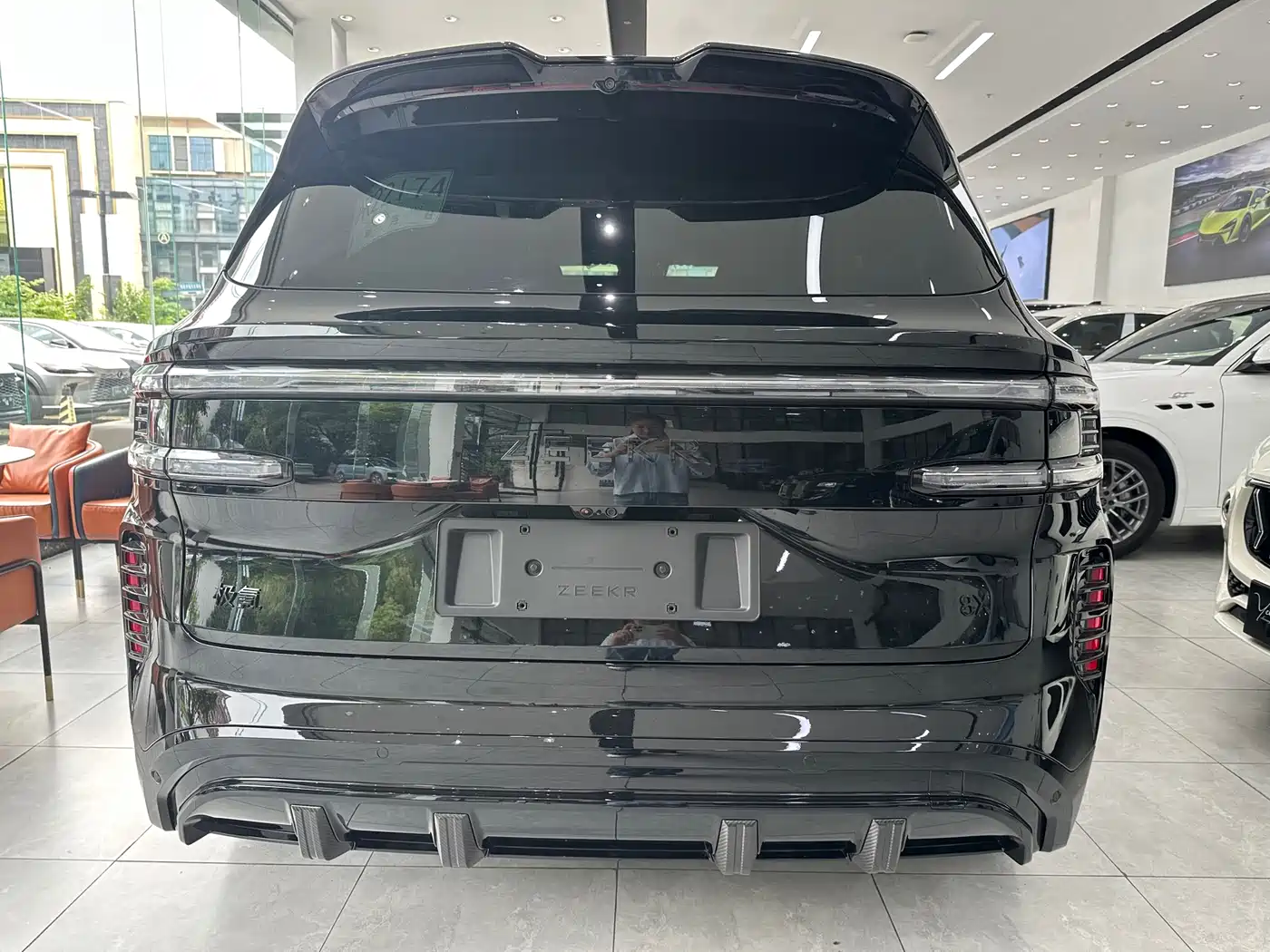 Zeekr 8X 2026 Model Dark Edition 5-Seater фото 19