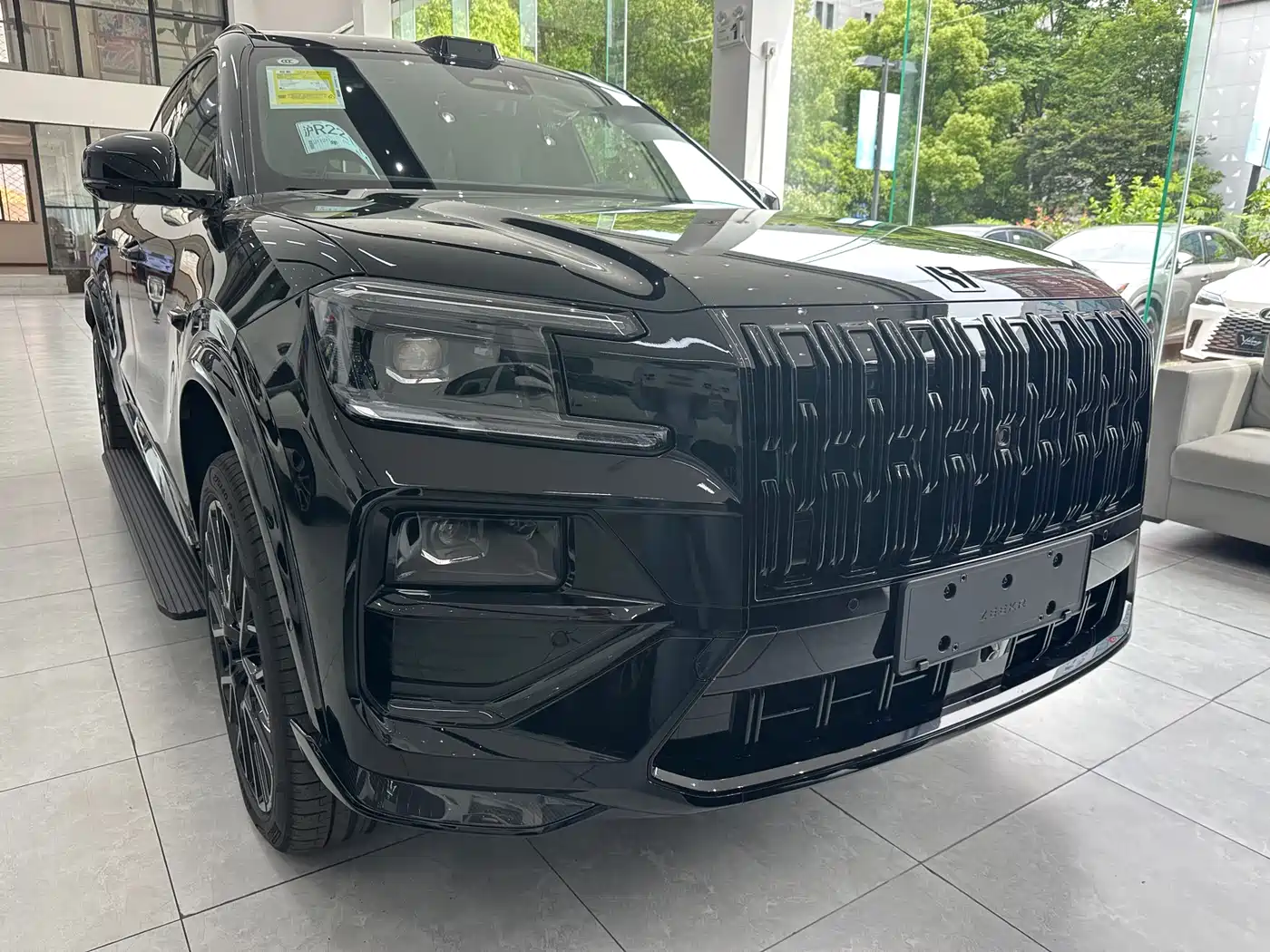 Zeekr 8X 2026 Model Dark Edition 5-Seater фото 3