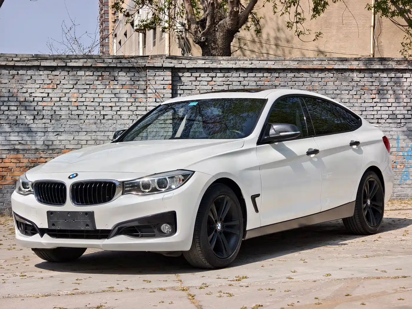 BMW 3 Series GT 2013 320i Style Design Package
