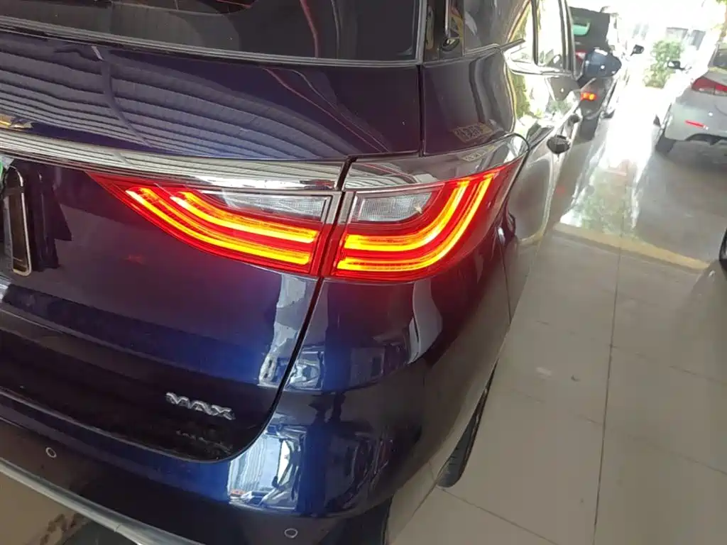 BYD Song MAX 2019 1.5T Auto Smart Connected Sunroof 6-seater China VI фото 8