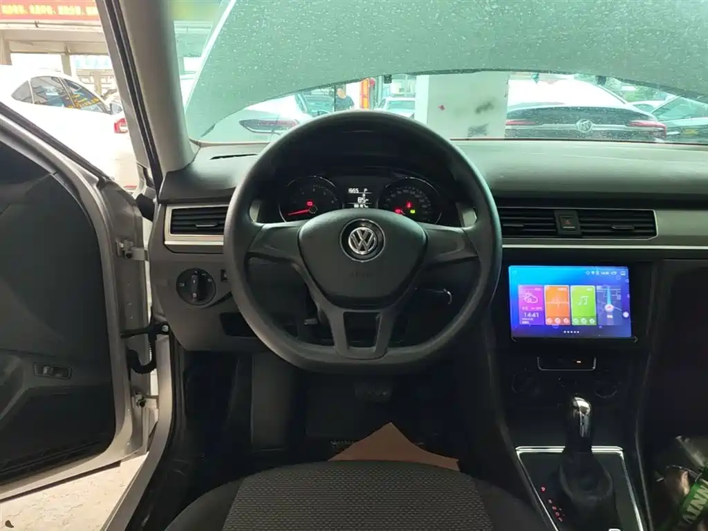 Volkswagen Bora 2016 Model 1.6L Automatic Fashion фото 11