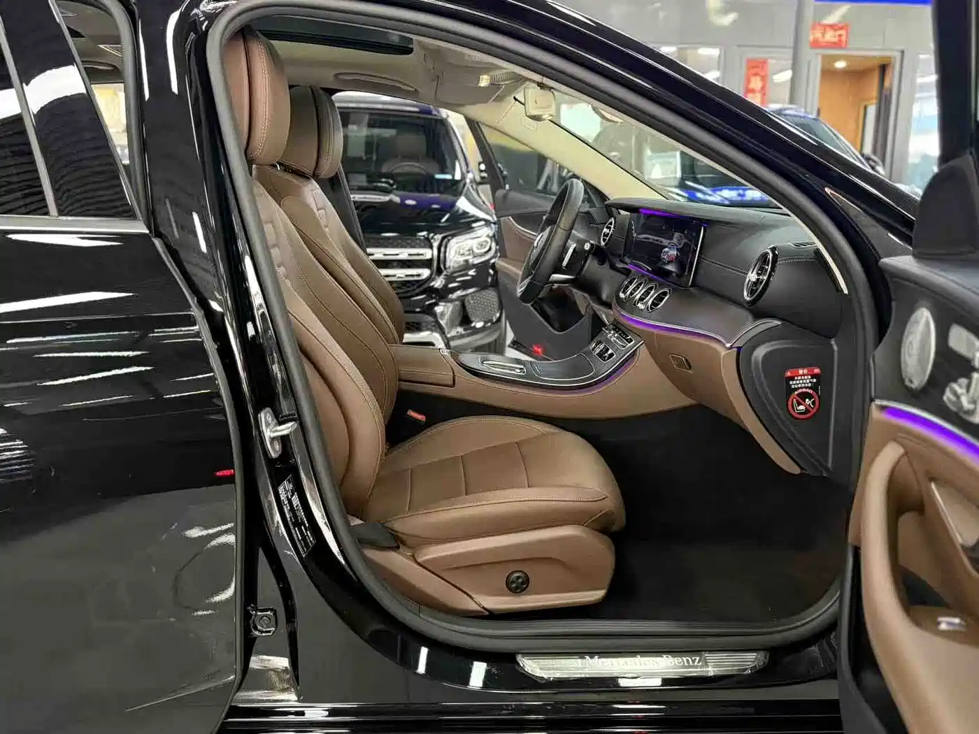 Mercedes-Benz E-Class 2020 Facelift E 300 L Sport Exclusive фото 6
