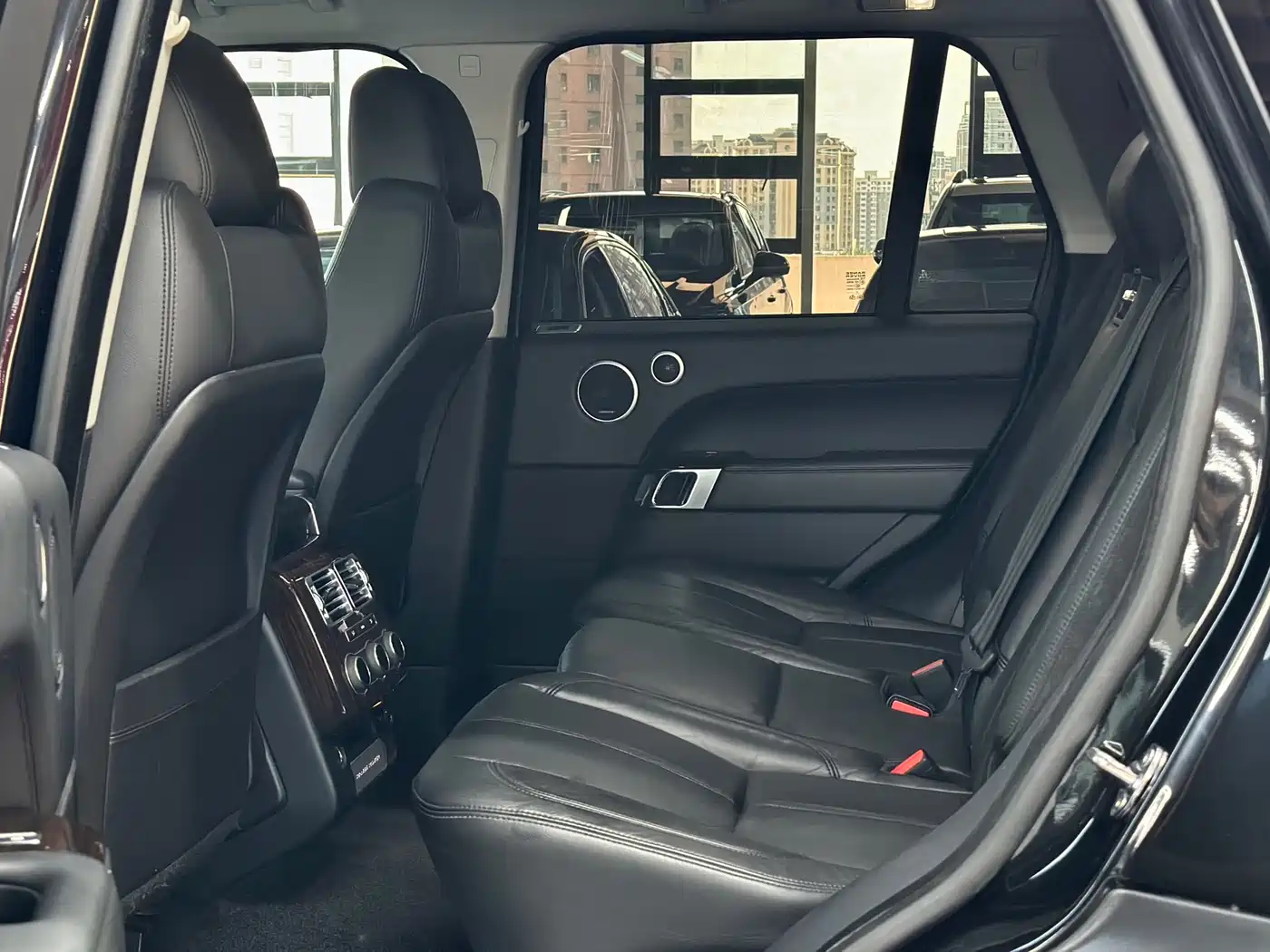 Land Rover Range Rover 2017 3.0 SC V6 Vogue фото 9