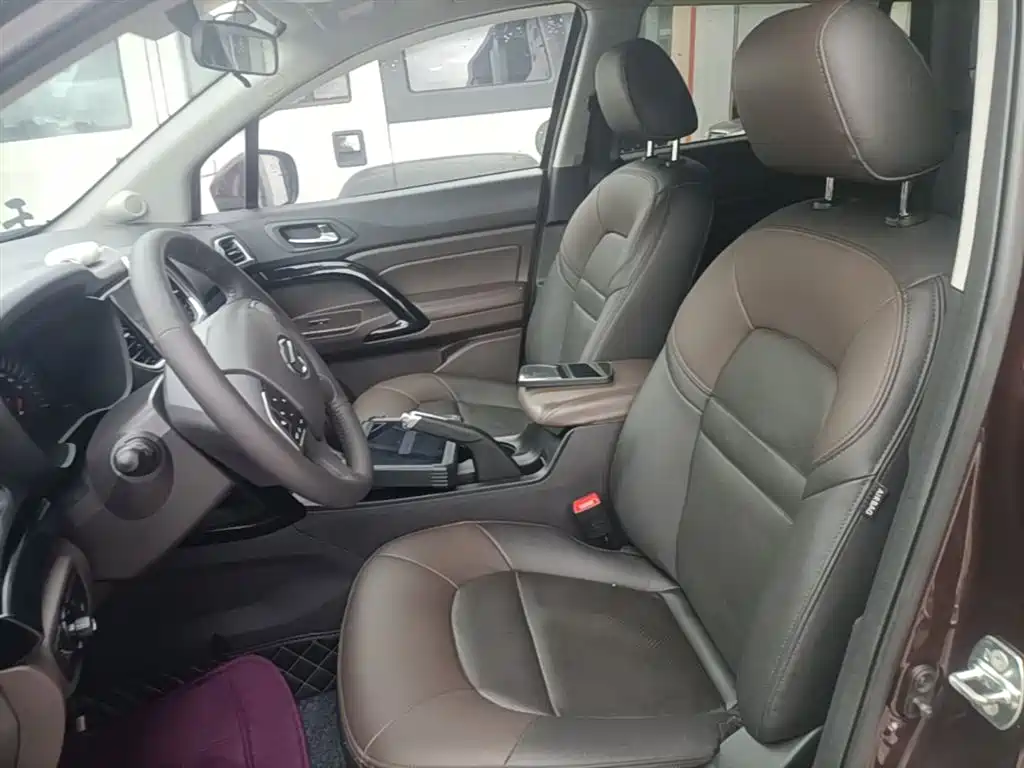 GAC Trumpchi Trumpchi GS4 2015 200T G-DCT Luxury Edition фото 15