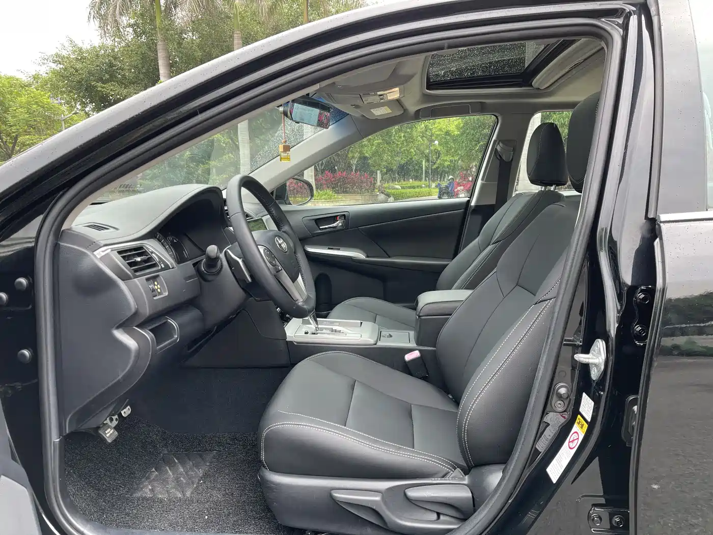 Toyota Camry 2012 Junrui 2.0S Dynamic Edition фото 5