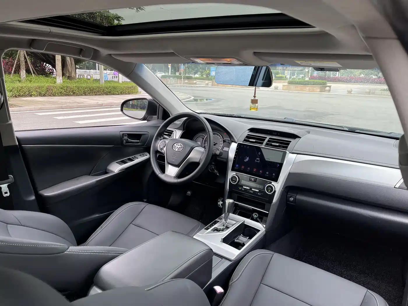 Toyota Camry 2012 Junrui 2.0S Dynamic Edition фото 9