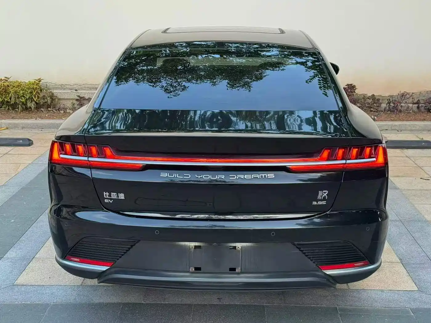 Фото 8 - BYD Han