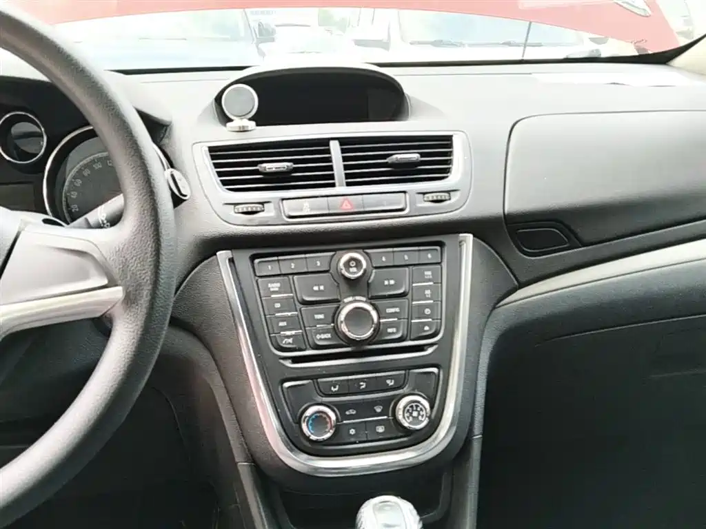 Buick Encore 2014 1.4T Automatic 2WD Urban Elite фото 13