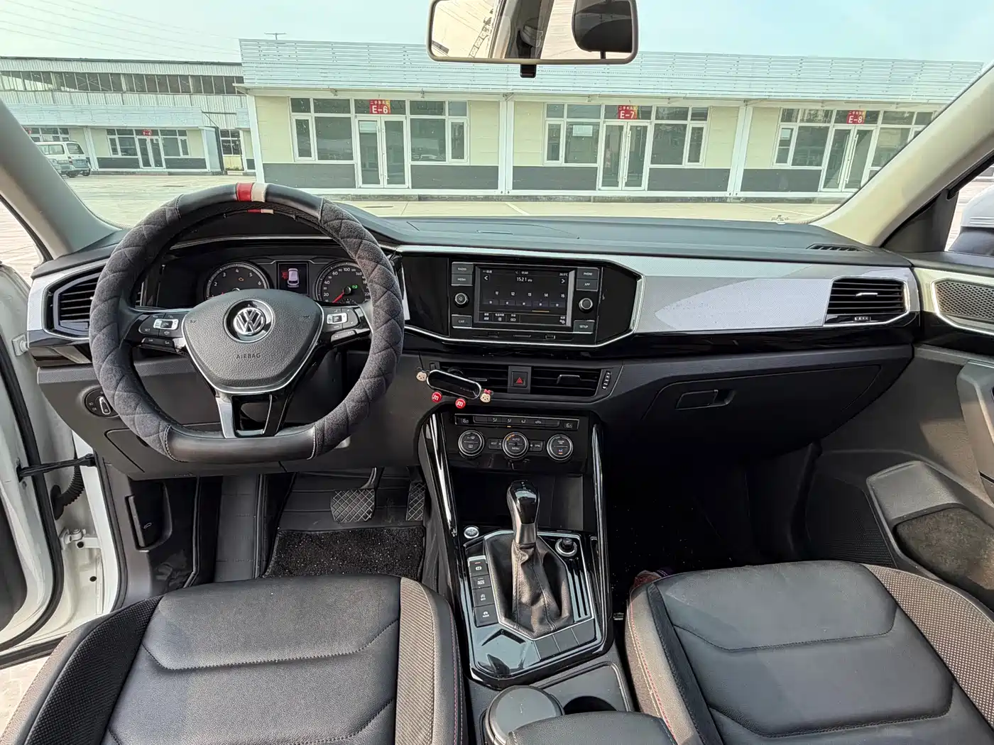 Volkswagen Tayron 2019 330TSI 2WD Luxury China VI фото 6