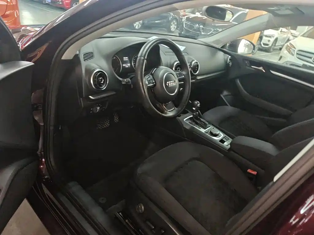 Фото 9 - Audi A3