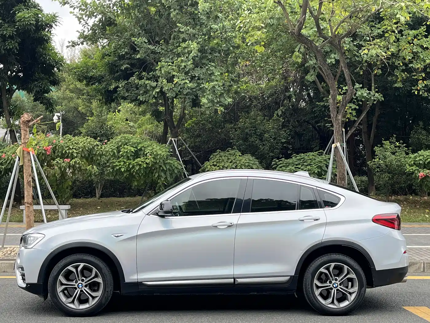 BMW X4 2014 xDrive20i X Design Package фото 4