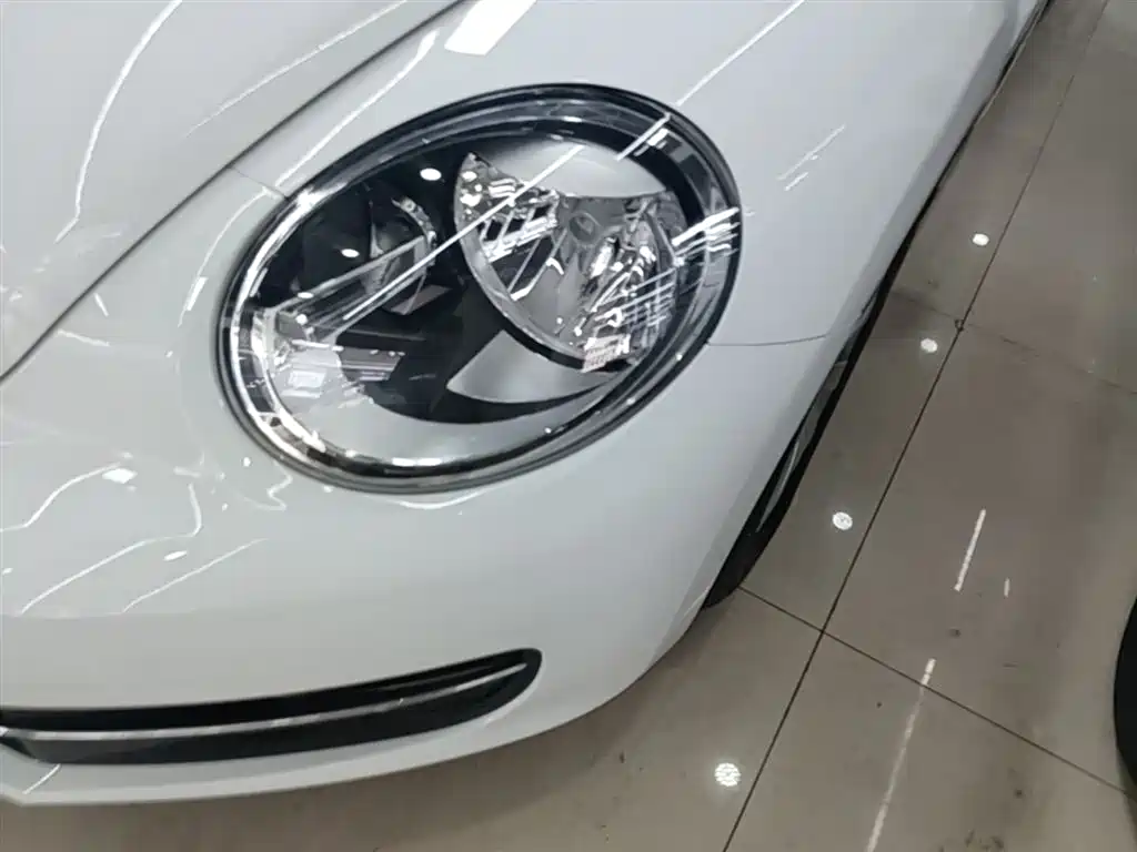Volkswagen Beetle 2015 180TSI фото 24