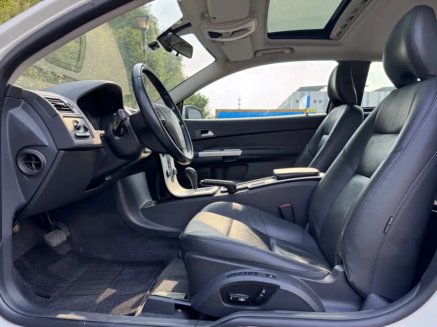Volvo C30 2013 2012 2.0L Aktiv Dynamic Pack