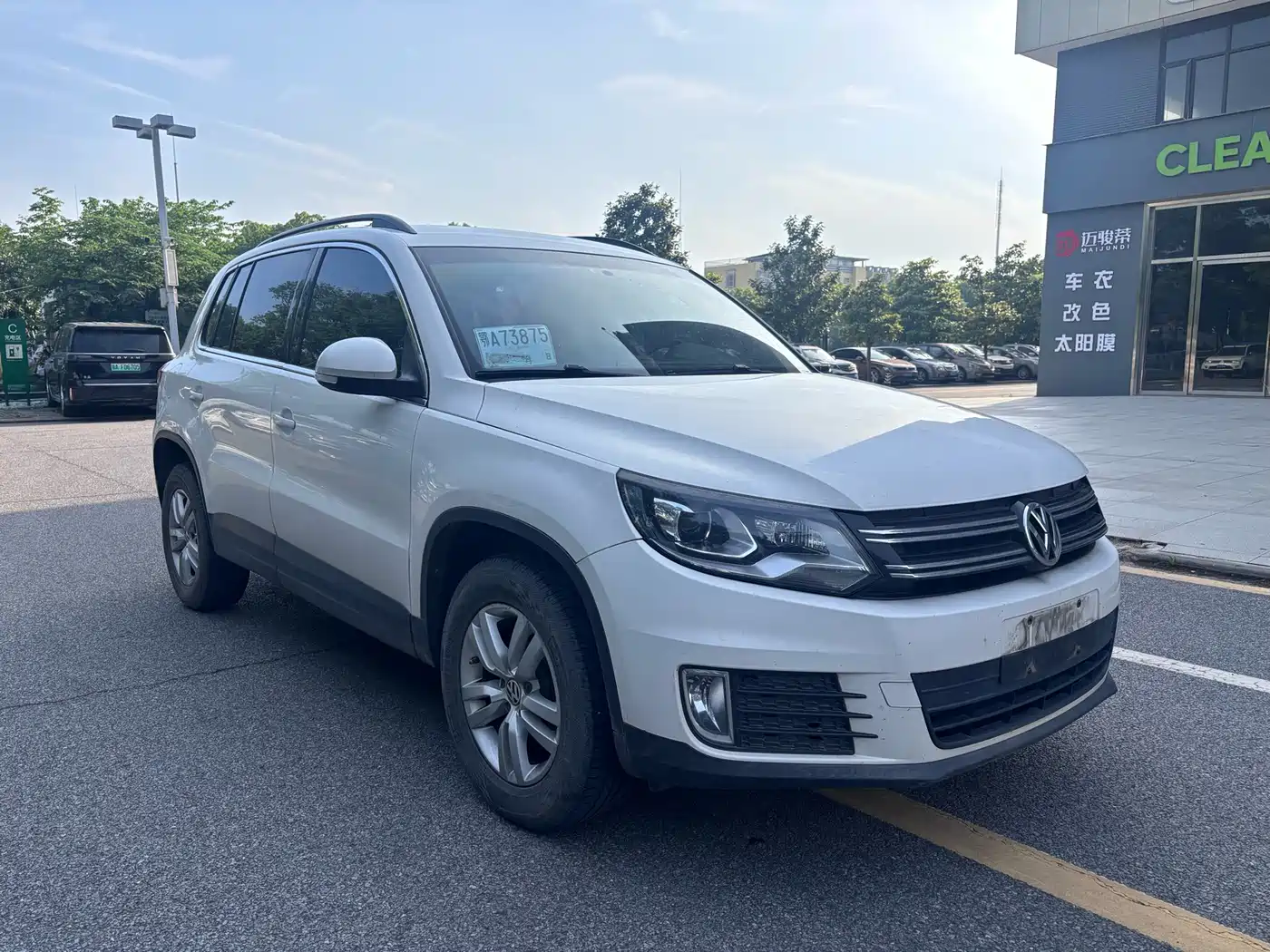 Volkswagen Tiguan 2015 1.8TSI Automatic 2WD Trendline фото 4