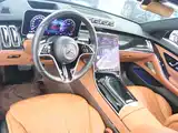 Photo 15 - Mercedes-Benz S-Class