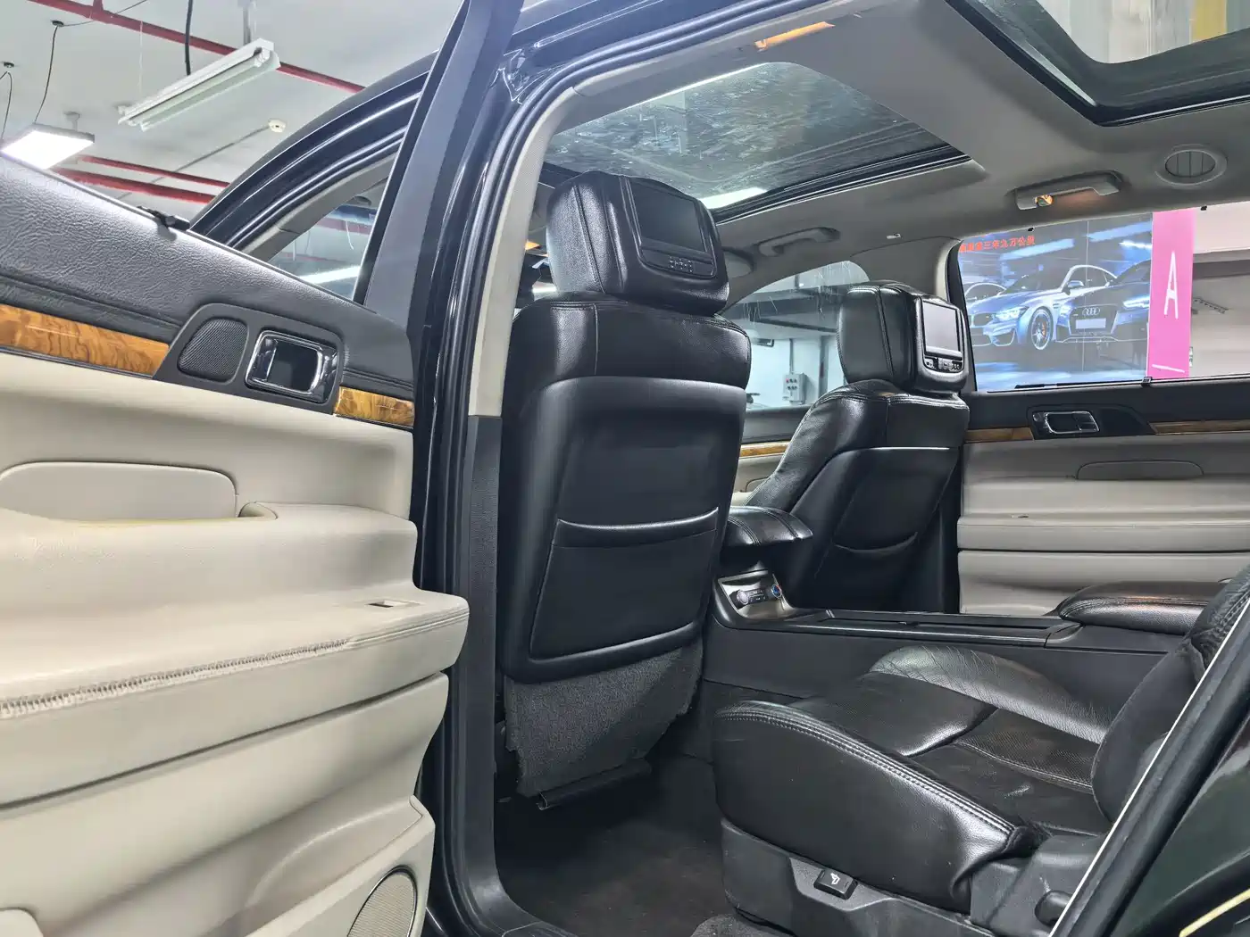 Lincoln MKT 2012 2010 Model 3.5T EcoBoost AWD