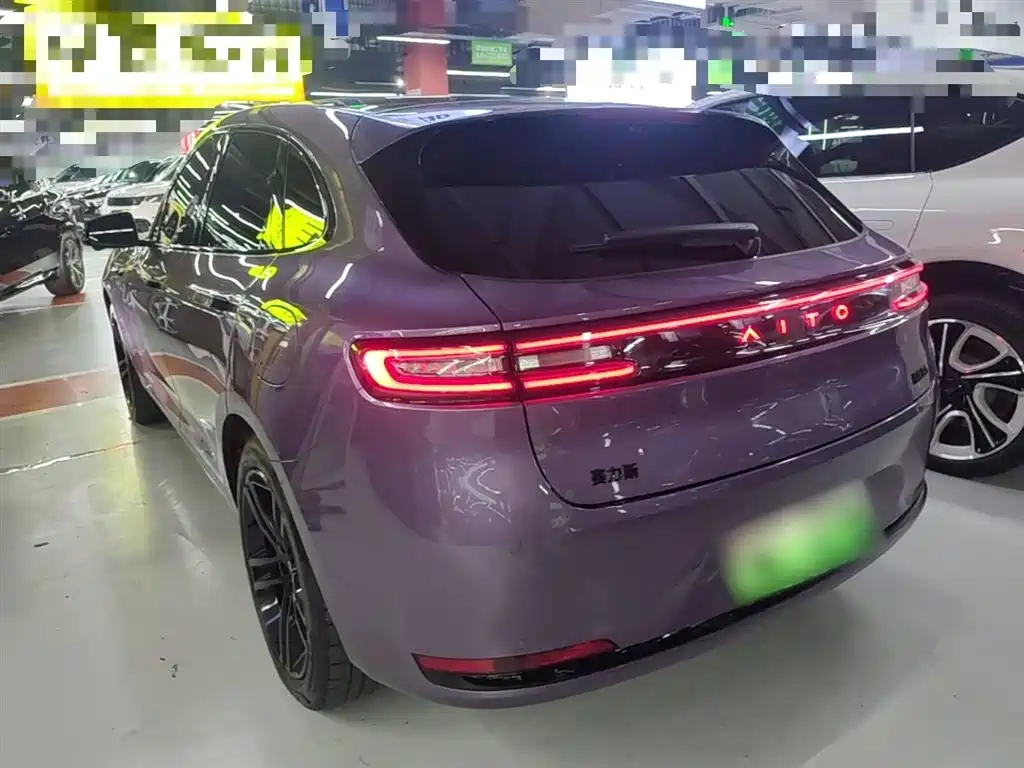 AITO Wenjie AITO M5 2025 Extended Range Ultra AWD фото 5