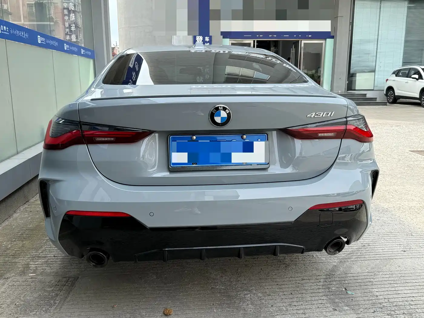 BMW 4 Series 2024 430i M Sport Shadow Edition фото 18