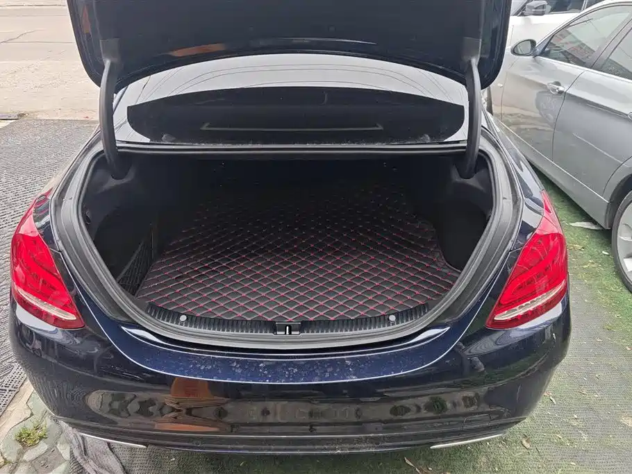Mercedes-Benz C-Class 2018 C 200 L Sport Edition фото 4