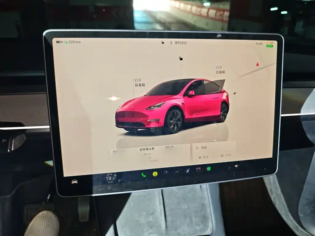 Фото 4 - Tesla Model Y