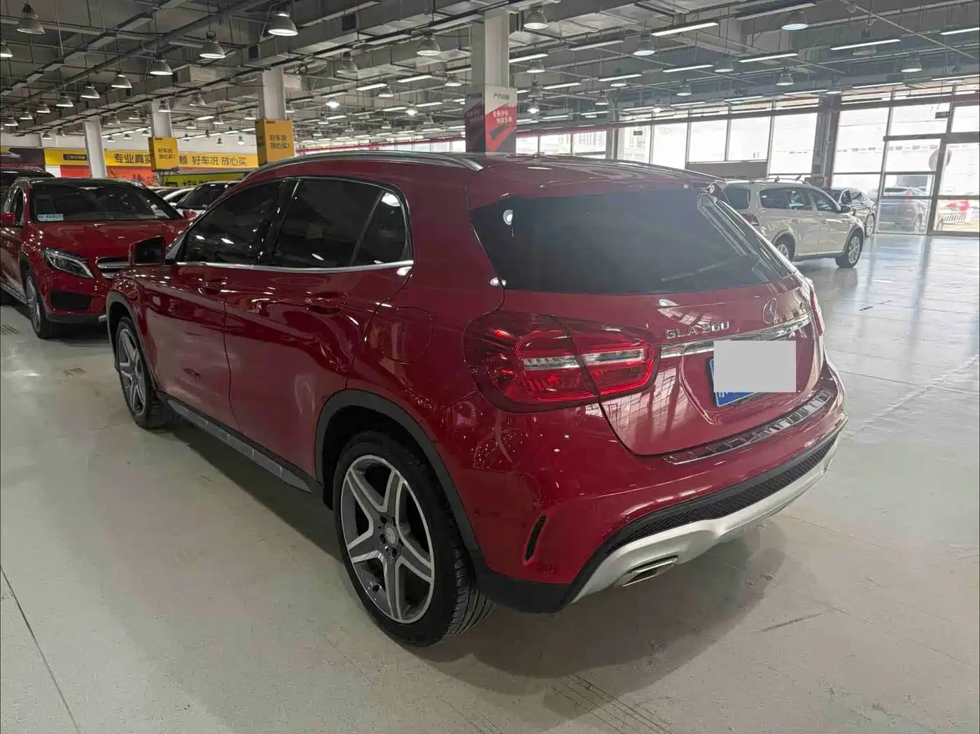 Фото 21 - Mercedes-Benz GLA