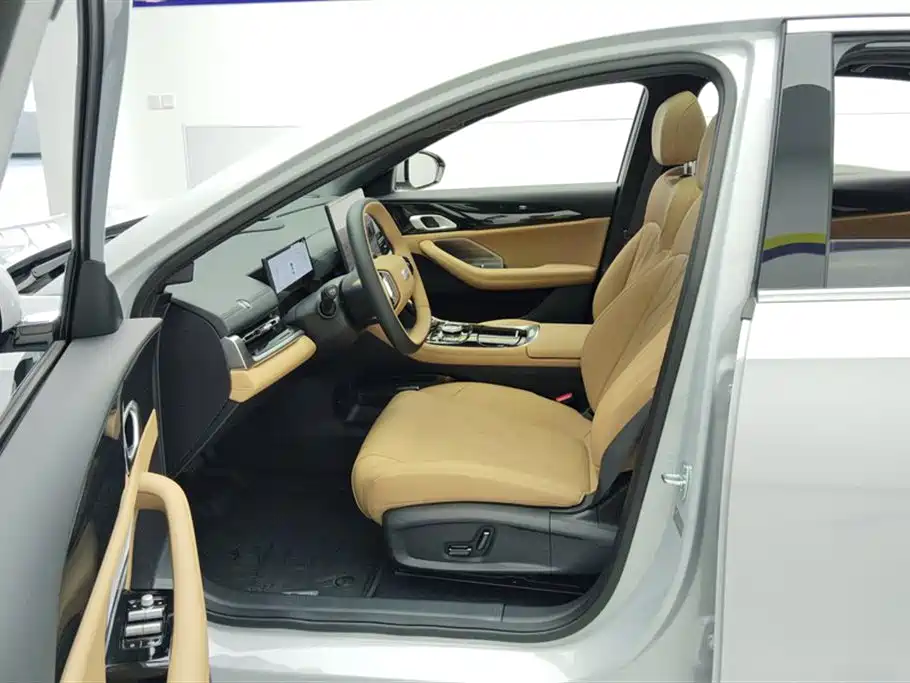 Geely Galaxy Galaxy A7 2026 2025 EM-i 150km Explorer+ Edition