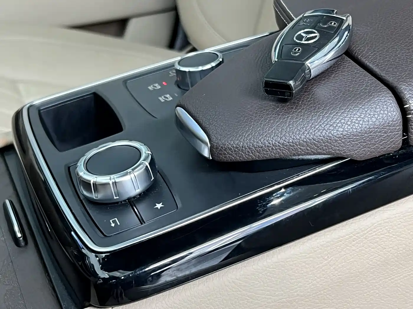 Mercedes-Benz GLE 2017 GLE 320 4MATIC Dynamic фото 19