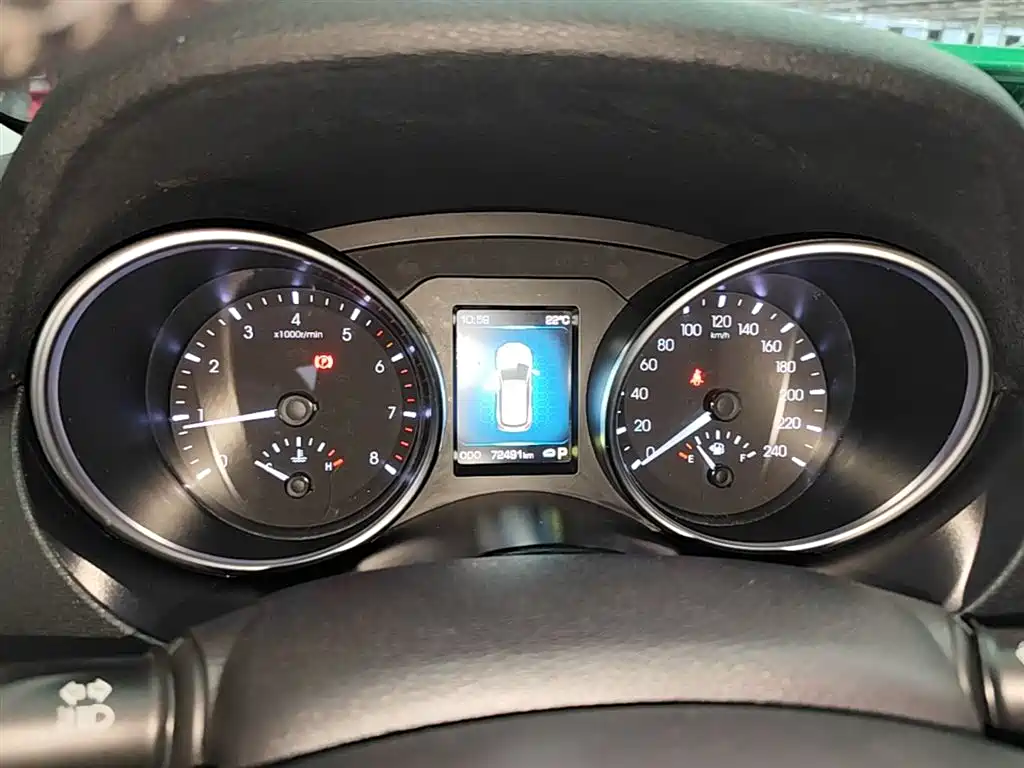 Haval H6 Coupe 2015 Model Blue Label 2.0T Automatic 2WD Elite фото 12