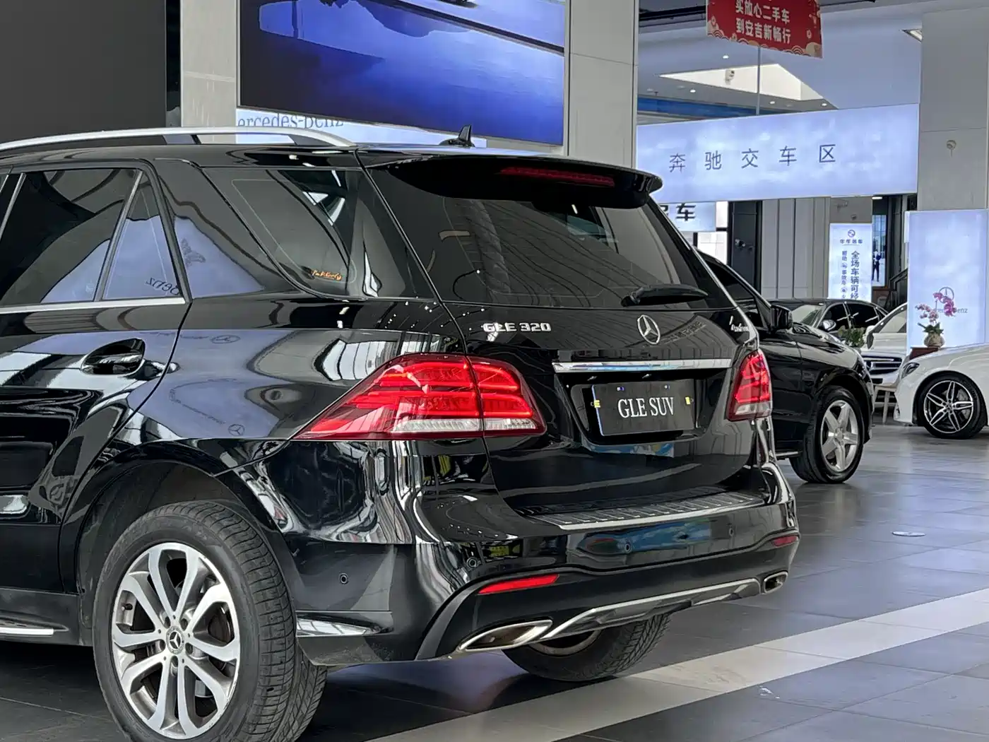Mercedes-Benz GLE 2017 GLE 320 4MATIC Dynamic фото 15