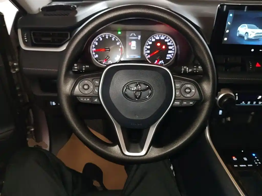 Toyota RAV4 Rongfang 2024 2.0L CVT FWD Urban Edition фото 11