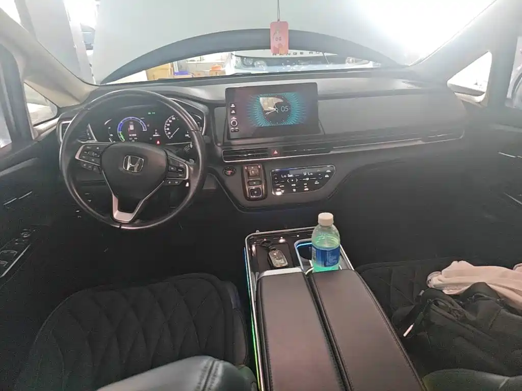Honda Elysion 2024 2024 2.0L e:HEV Luxury Edition