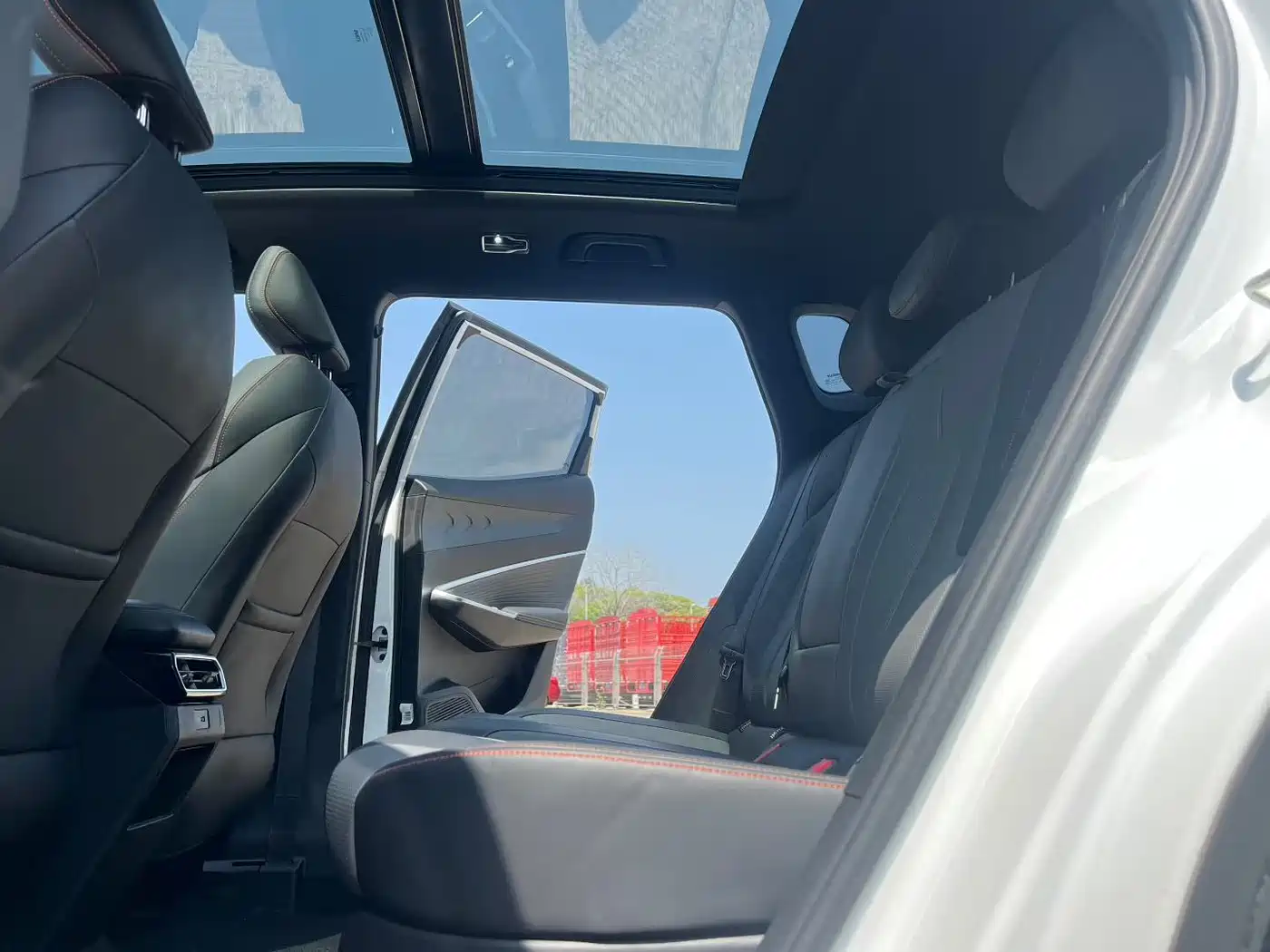 GEELY AUTOMOBILE BOYUE