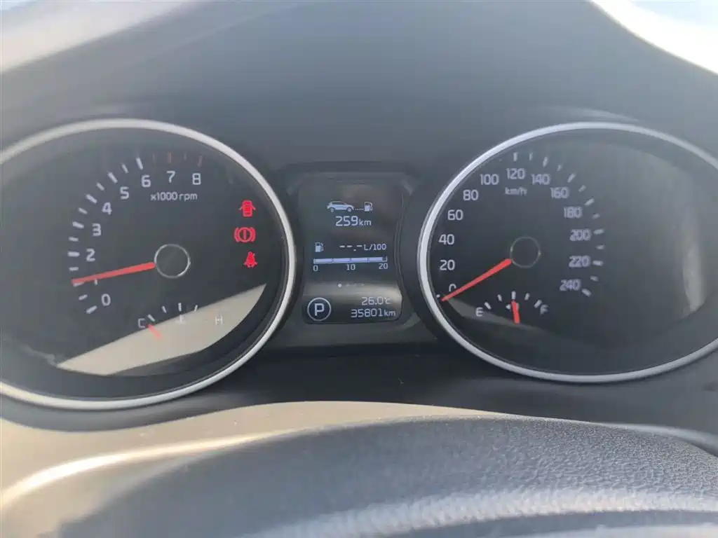 Kia Sportage 2016 2.0L Automatic 2WD GLS фото 12