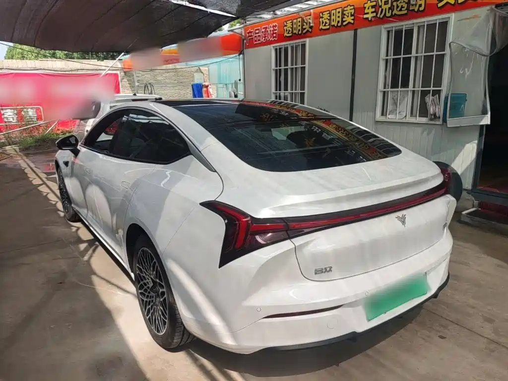 Nezha Auto Nezha S 2026 2024 Model Pure Electric 520km RWD Lite Edition