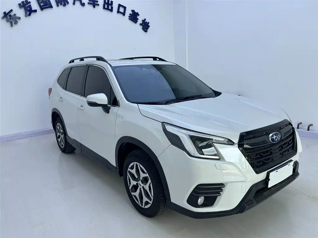 Subaru Forester 2022 2.0i AWD Luxury Edition with EyeSight фото 18
