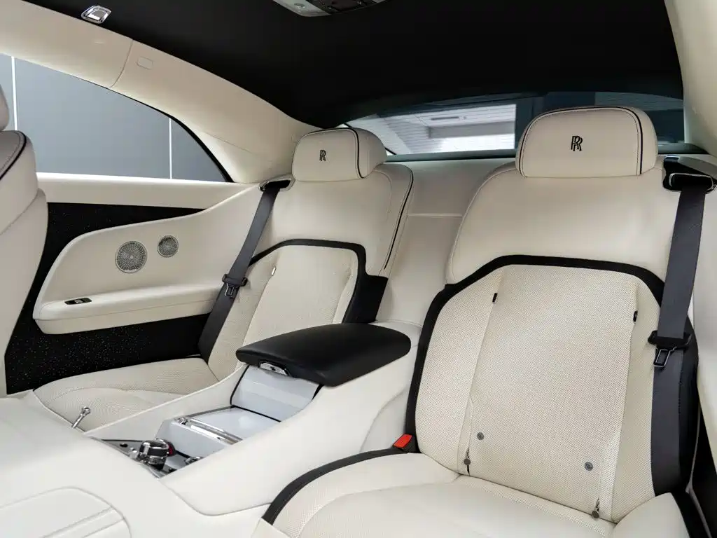 Rolls-Royce Spectre 2025 2024 Standard Model