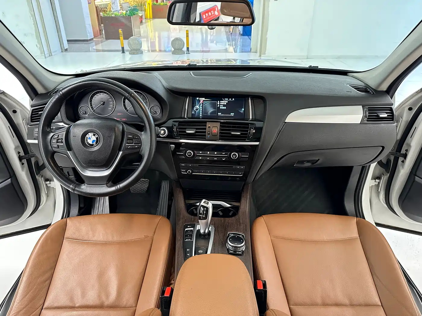 BMW X3 (Import) 2014 xDrive28i Leading Edition фото 21