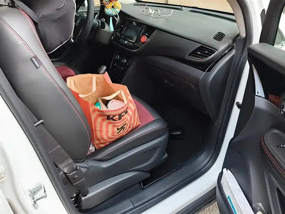 Buick Encore 2017 18T Automatic 2WD Urban Elite фото 8