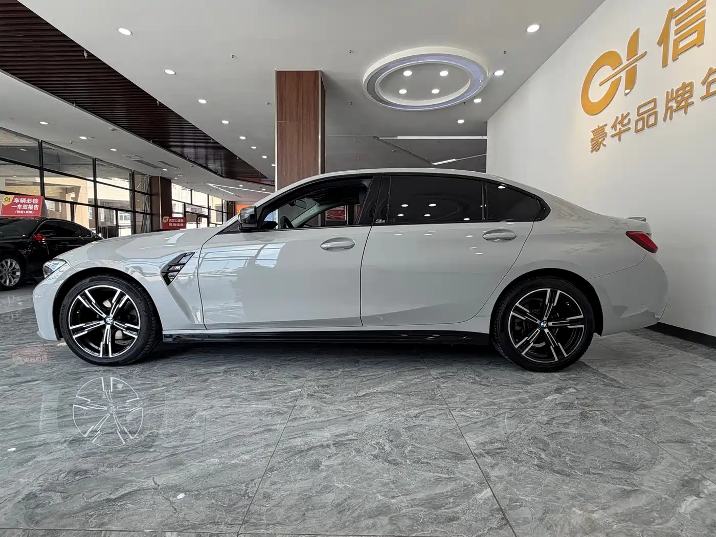 BMW 3 Series 2020 325Li M Sport Black Night Package фото 5