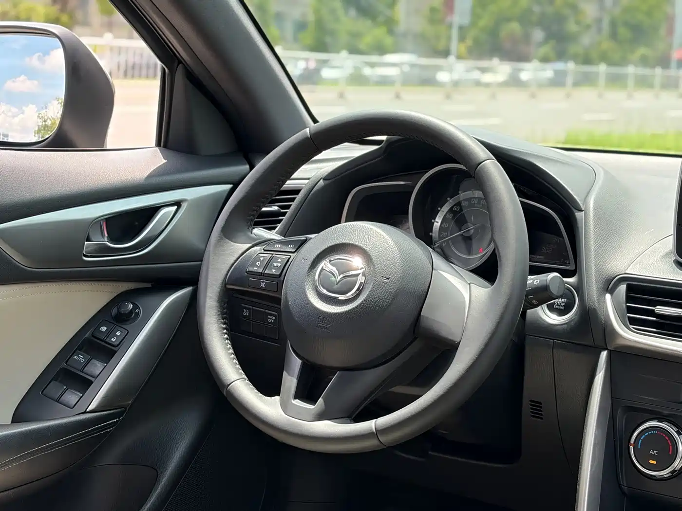 Фото 6 - Mazda CX-4