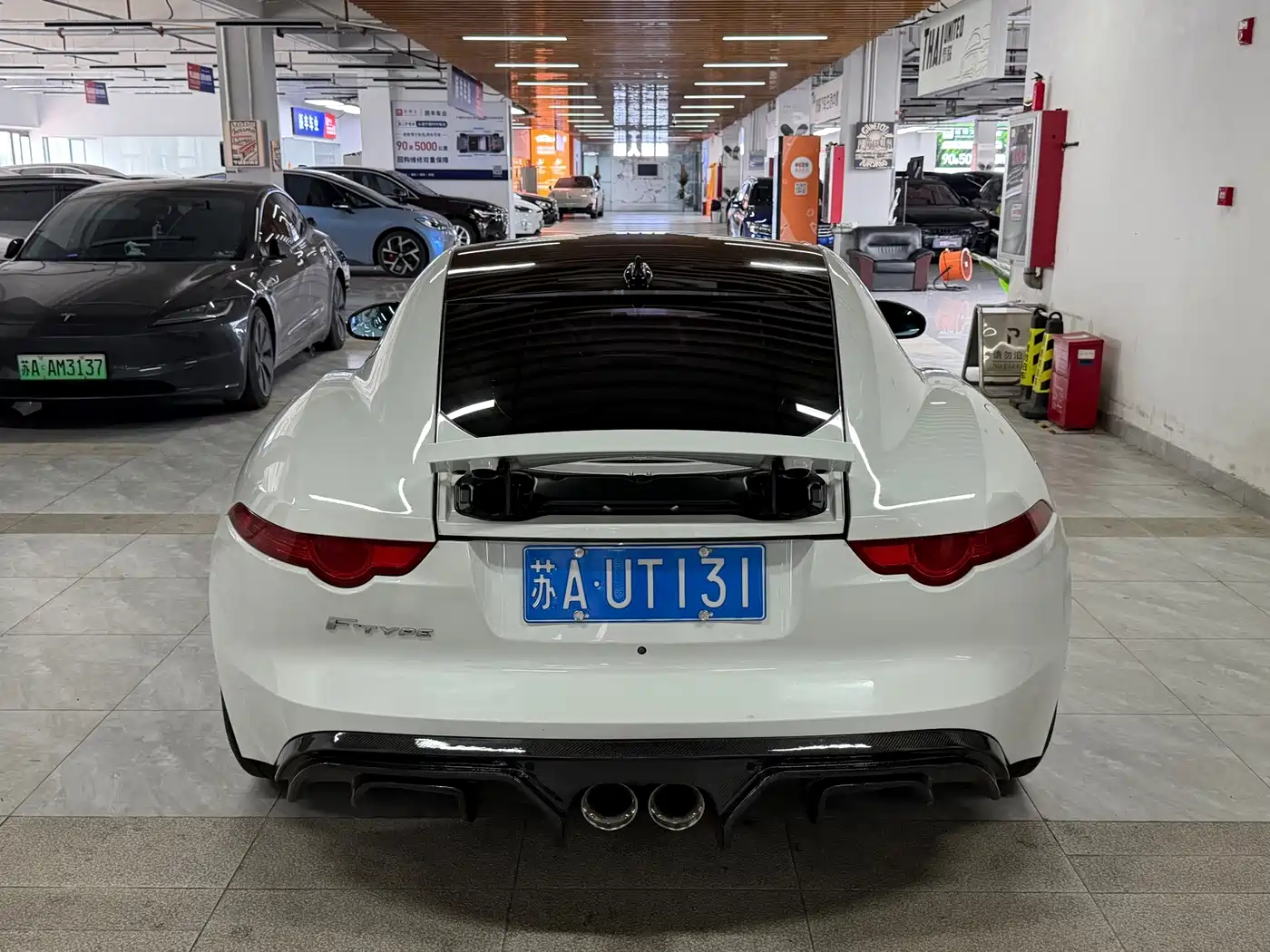 Фото 7 - Jaguar F-TYPE