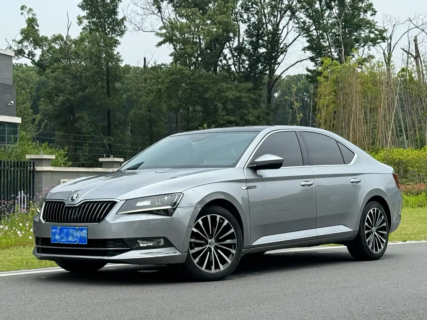 Škoda Superb 2018 TSI330 DSG Luxury Edition China V
