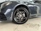 Photo 21 - Mercedes-Benz E-Class