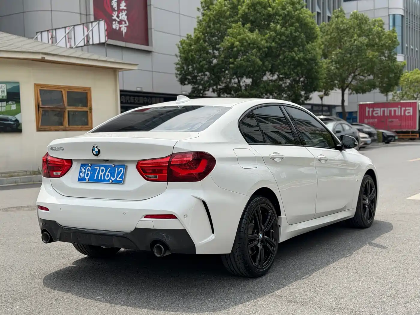 BMW 1 Series 2023 2023 125i M Sport Shadow Edition
