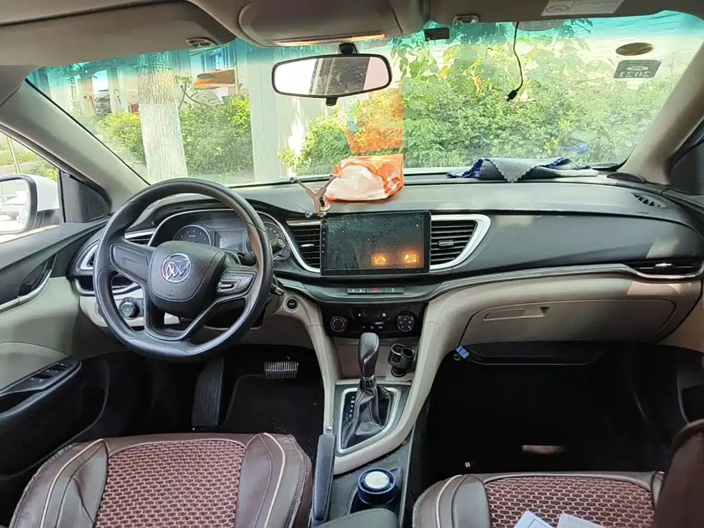 Фото 12 - Buick Excelle